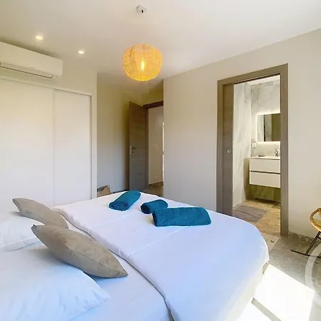 别墅 De Standing, Proche Des Plages Et Au Calme *